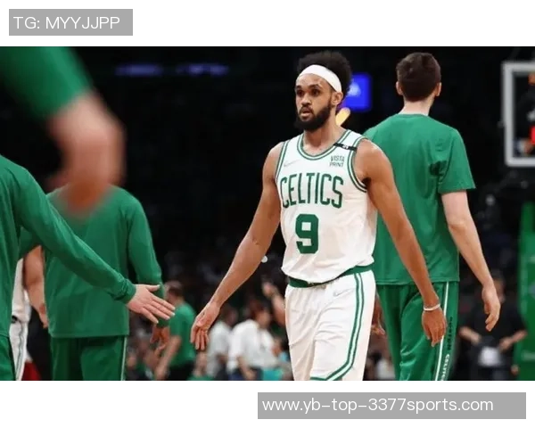 白帝季前赛表现惊艳怀特22分钟内高效砍下16分7板5助3帽