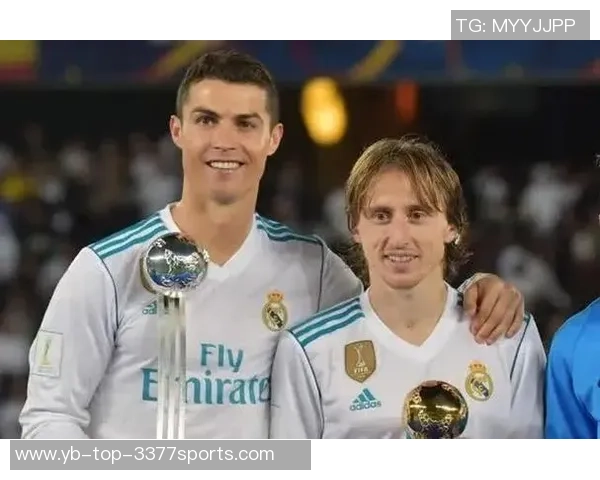 莫德里奇称C罗为简单普通人对梅西的非凡才华表示钦佩