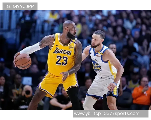 大范称詹姆斯与库里或为历史上身体状态最佳的篮球运动员