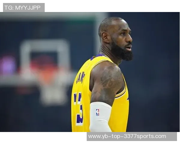 詹姆斯回忆与戴维斯的冠军之路感慨对独行侠的情感对决